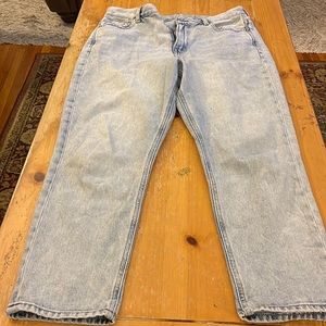 American eagle faded mom jeans